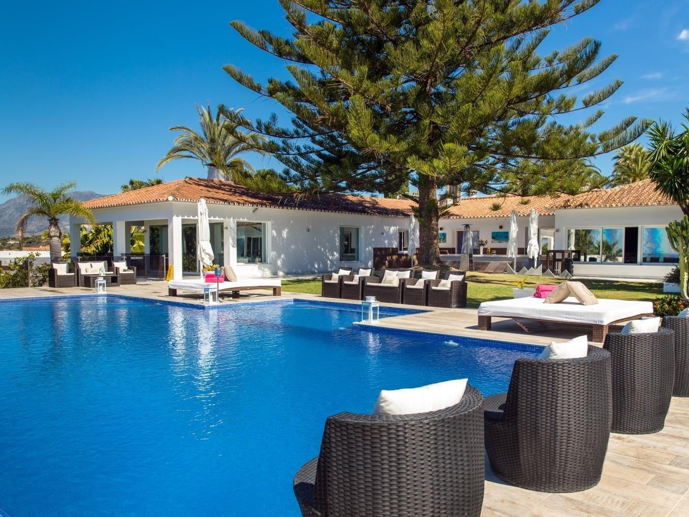 How to Book the Perfect Spanish Villa for Your Summer Holiday: 5 Essential Steps